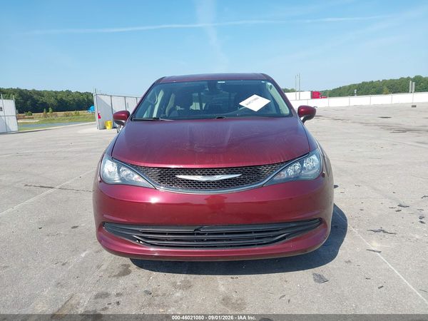 2017 CHRYSLER PACIFICA TOURING — I115