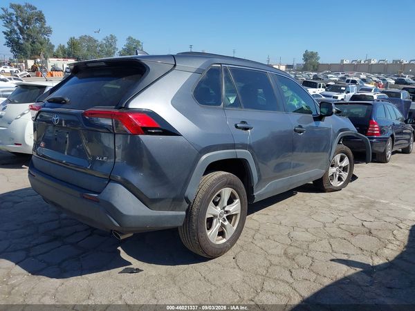 2021 TOYOTA RAV4 XLE — I4