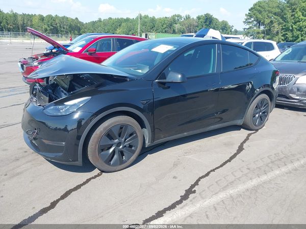 2024 TESLA MODEL Y — I2