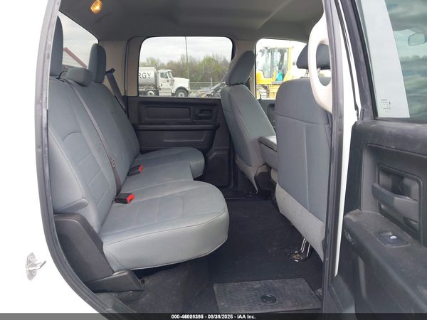 2019 RAM 1500 CLASSIC TRADESMAN  4X2 5'7 BOX