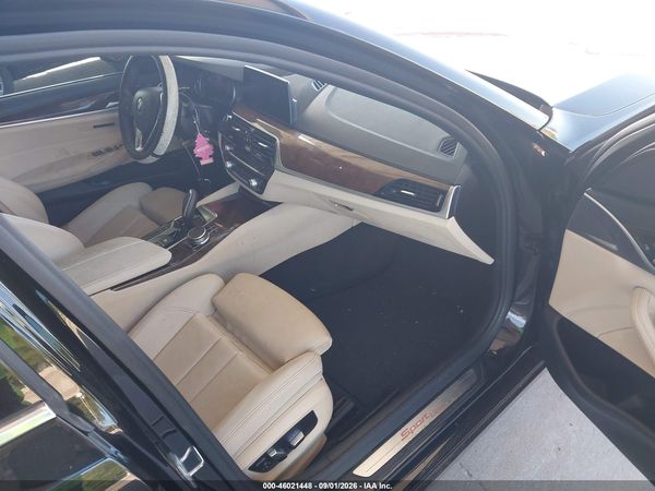 2019 BMW 530I — I5