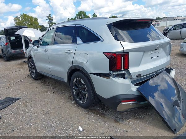 2026 KIA SORENTO S — I3