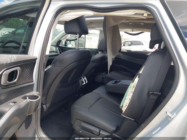 2026 KIA SORENTO S — I8