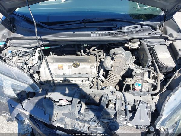2014 HONDA CR-V LX — I10