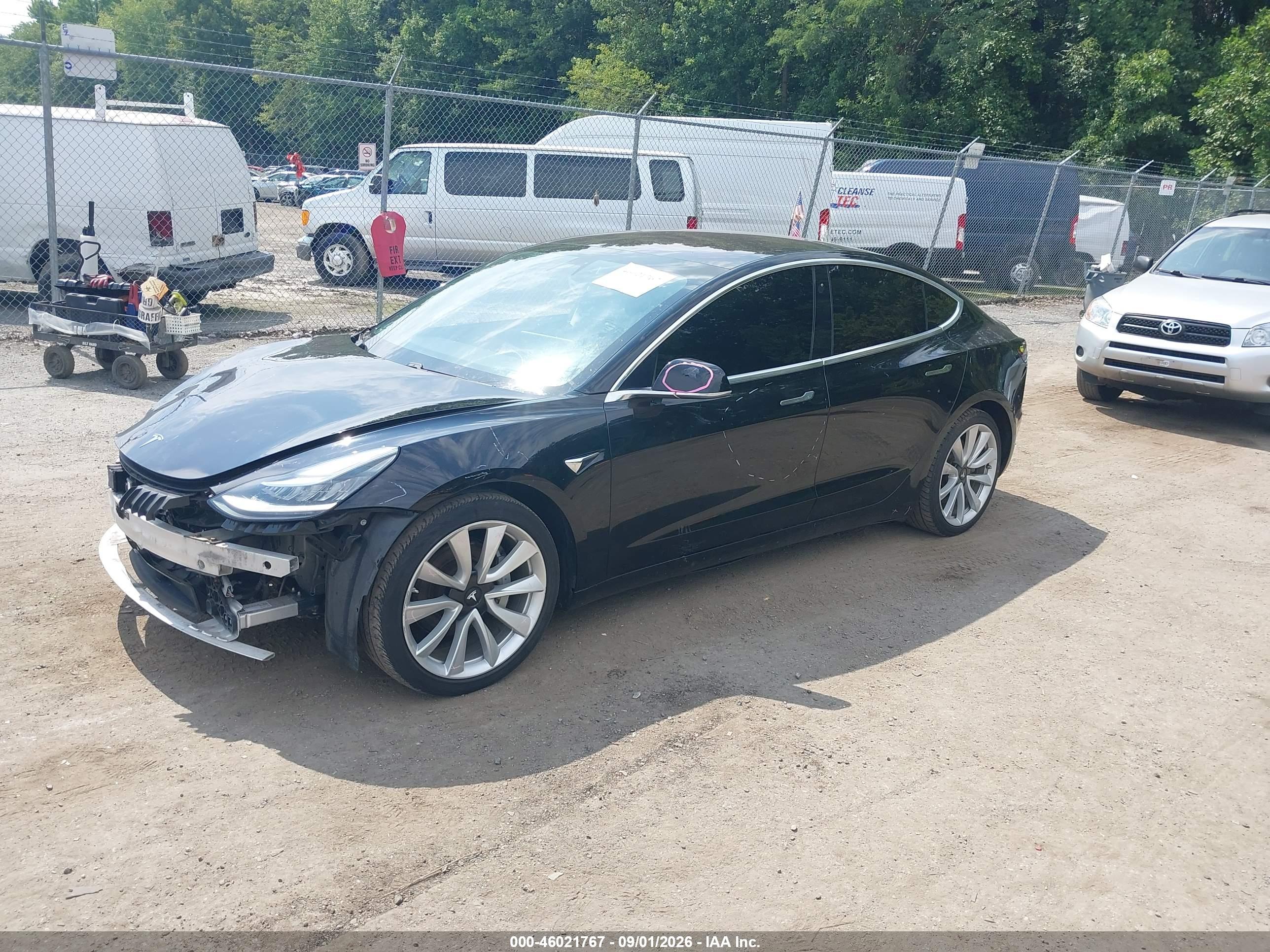 2018 TESLA MODEL 3 LONG RANGE/PERFORMANCE — I2