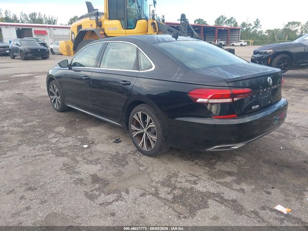 2021 VOLKSWAGEN PASSAT 2.0T SE — I3