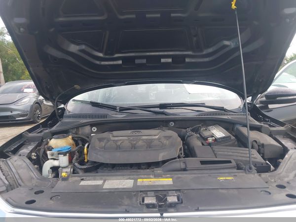 2021 VOLKSWAGEN PASSAT 2.0T SE — I10
