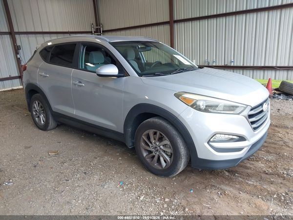 2016 HYUNDAI TUCSON SE — I1