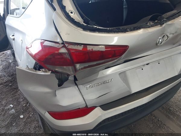 2016 HYUNDAI TUCSON SE — I6