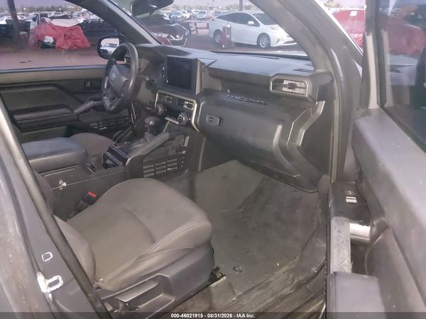 2025 TOYOTA TACOMA SR — I5