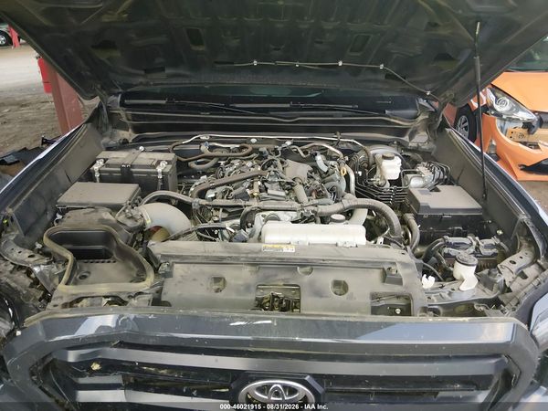 2025 TOYOTA TACOMA SR — I10