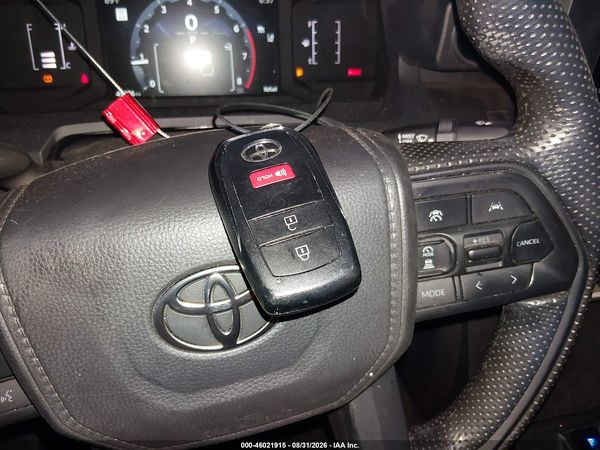2025 TOYOTA TACOMA SR — I11