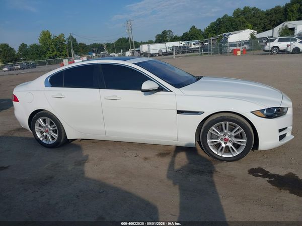 2018 JAGUAR XE 25T PREMIUM