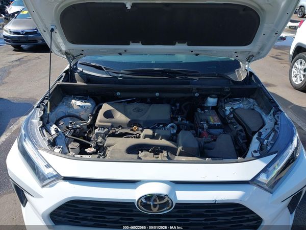 2023 TOYOTA RAV4 LE — I10