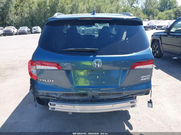 2020 HONDA PILOT AWD TOURING 7 PASSENGER — I119