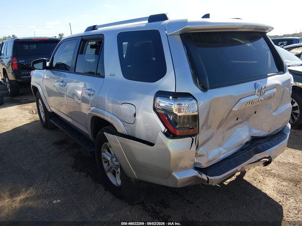 2024 TOYOTA 4RUNNER SR5 PREMIUM — I3