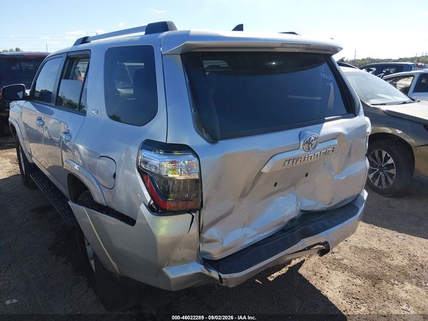 2024 TOYOTA 4RUNNER SR5 PREMIUM — I6