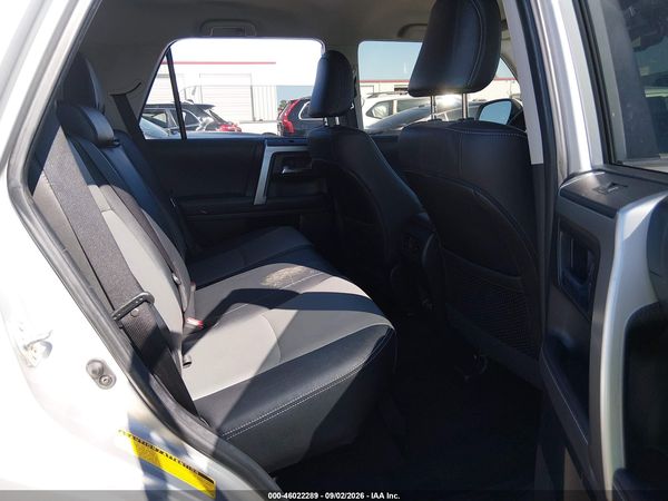 2024 TOYOTA 4RUNNER SR5 PREMIUM — I8