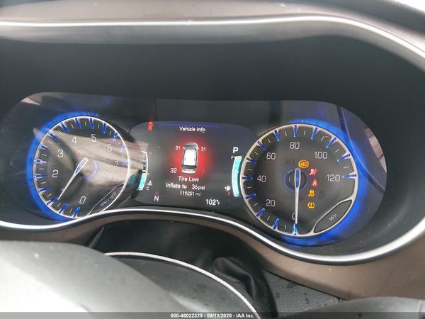 2017 CHRYSLER PACIFICA TOURING-L PLUS — I7