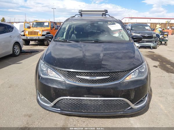 2017 CHRYSLER PACIFICA TOURING-L PLUS — I115