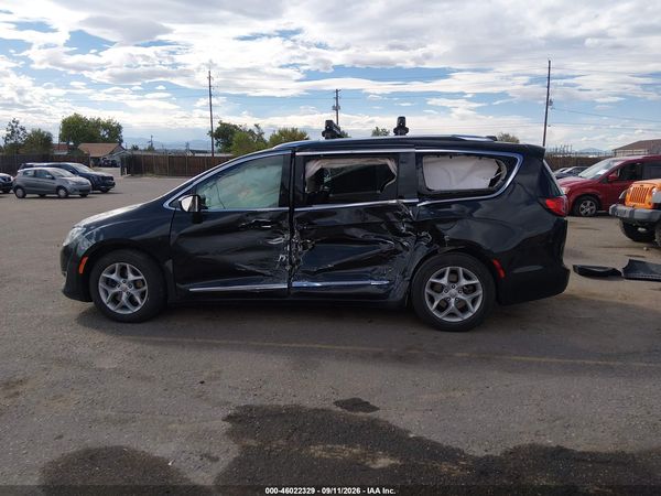 2017 CHRYSLER PACIFICA TOURING-L PLUS — I117