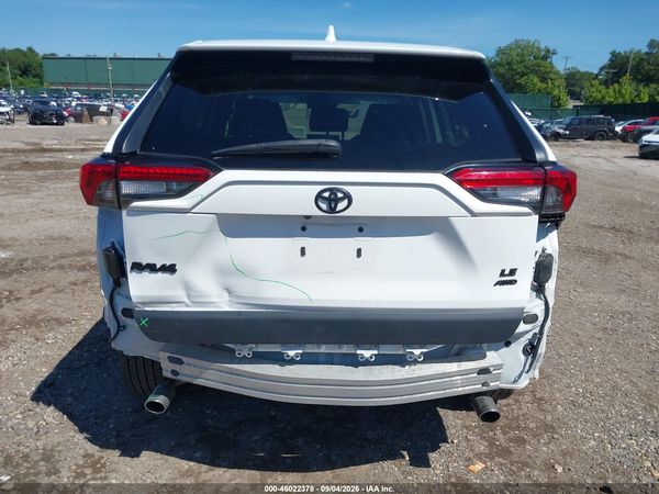2023 TOYOTA RAV4 LE — I119