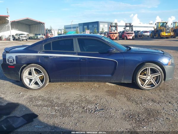 2014 DODGE CHARGER SE