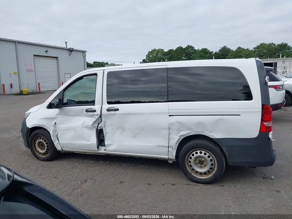 2019 MERCEDES-BENZ METRIS — I117