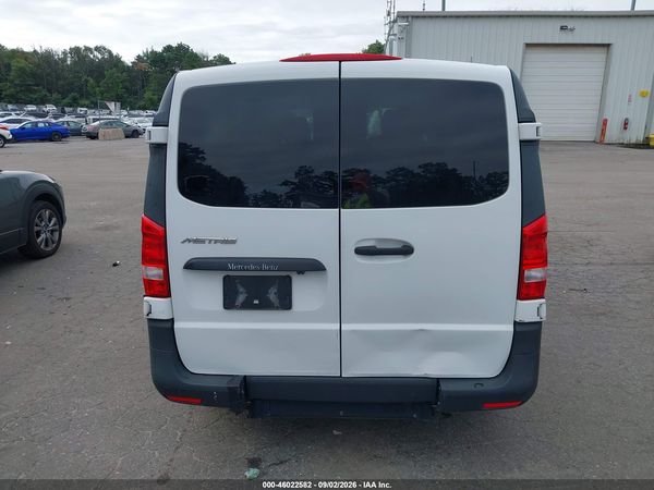 2019 MERCEDES-BENZ METRIS — I119