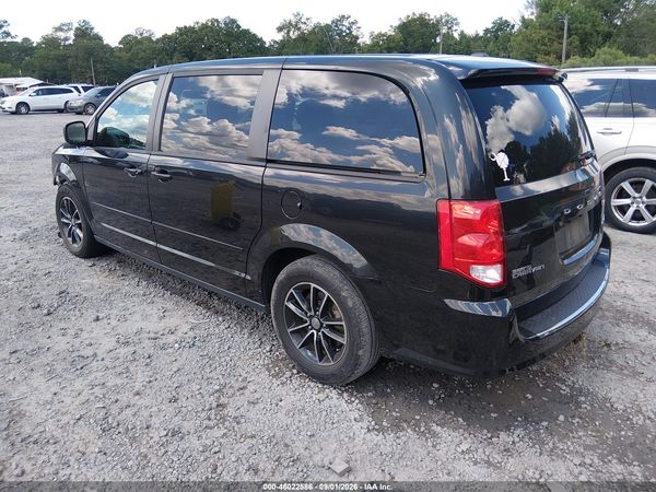 2015 DODGE GRAND CARAVAN R/T — I3