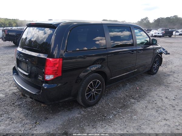 2015 DODGE GRAND CARAVAN R/T — I4
