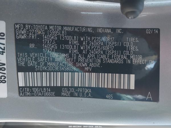 2014 TOYOTA SIENNA XLE V6 8 PASSENGER — I9