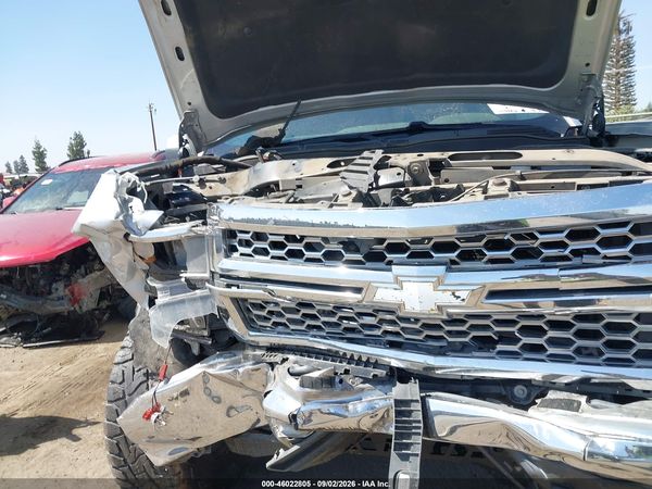 2015 CHEVROLET SILVERADO 1500 LT — I6