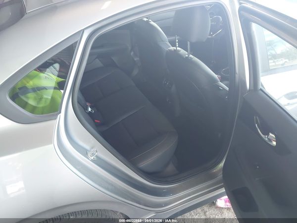 2024 KIA FORTE GT — I8
