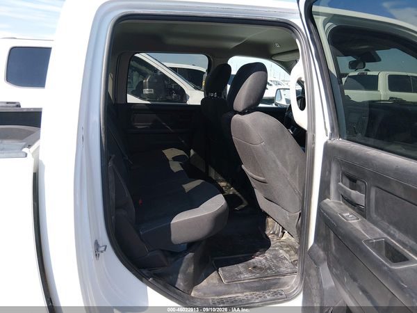 2022 RAM 1500 CLASSIC TRADESMAN  4X4 5'7 BOX — I8