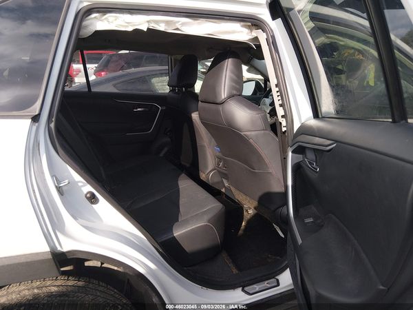 2023 TOYOTA RAV4 XLE PREMIUM — I8