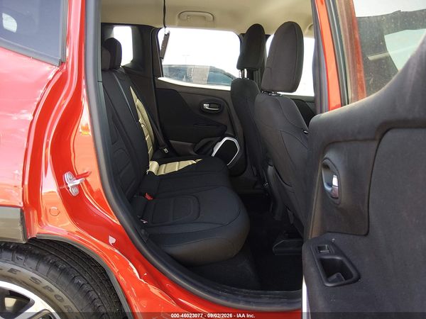 2018 JEEP RENEGADE LATITUDE FWD — I8