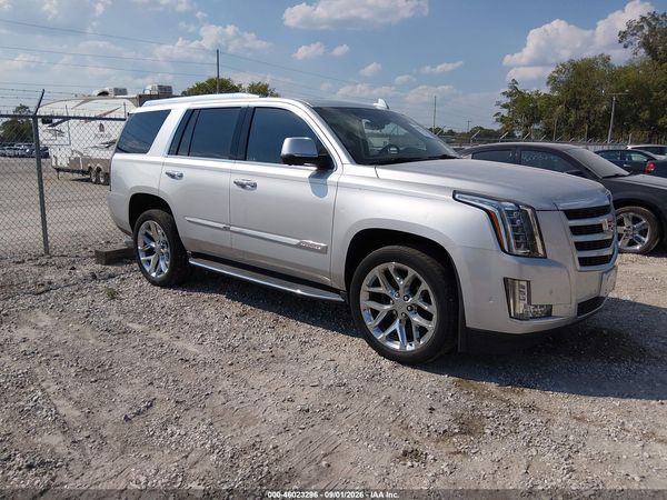 2018 CADILLAC ESCALADE PREMIUM LUXURY — I1