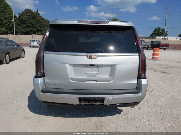 2018 CADILLAC ESCALADE PREMIUM LUXURY — I119