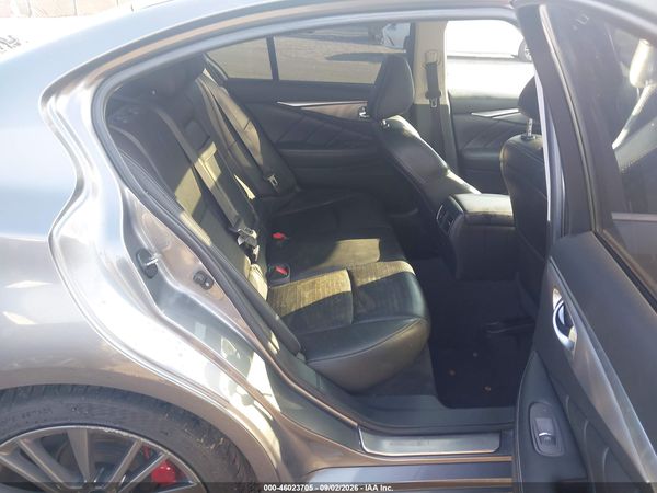 2017 INFINITI Q50 3.0T RED SPORT 400 — I8