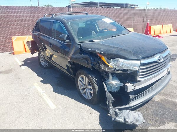 2016 TOYOTA HIGHLANDER LE — I1