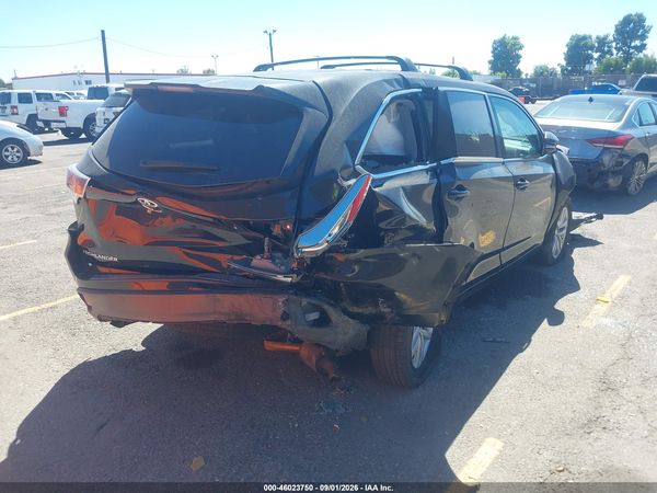 2016 TOYOTA HIGHLANDER LE — I4