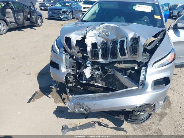 2018 JEEP CHEROKEE LATITUDE PLUS FWD — I6
