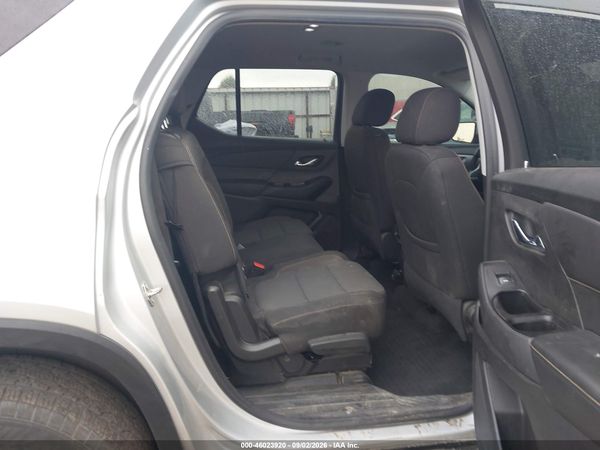 2019 CHEVROLET TRAVERSE 1LT — I8