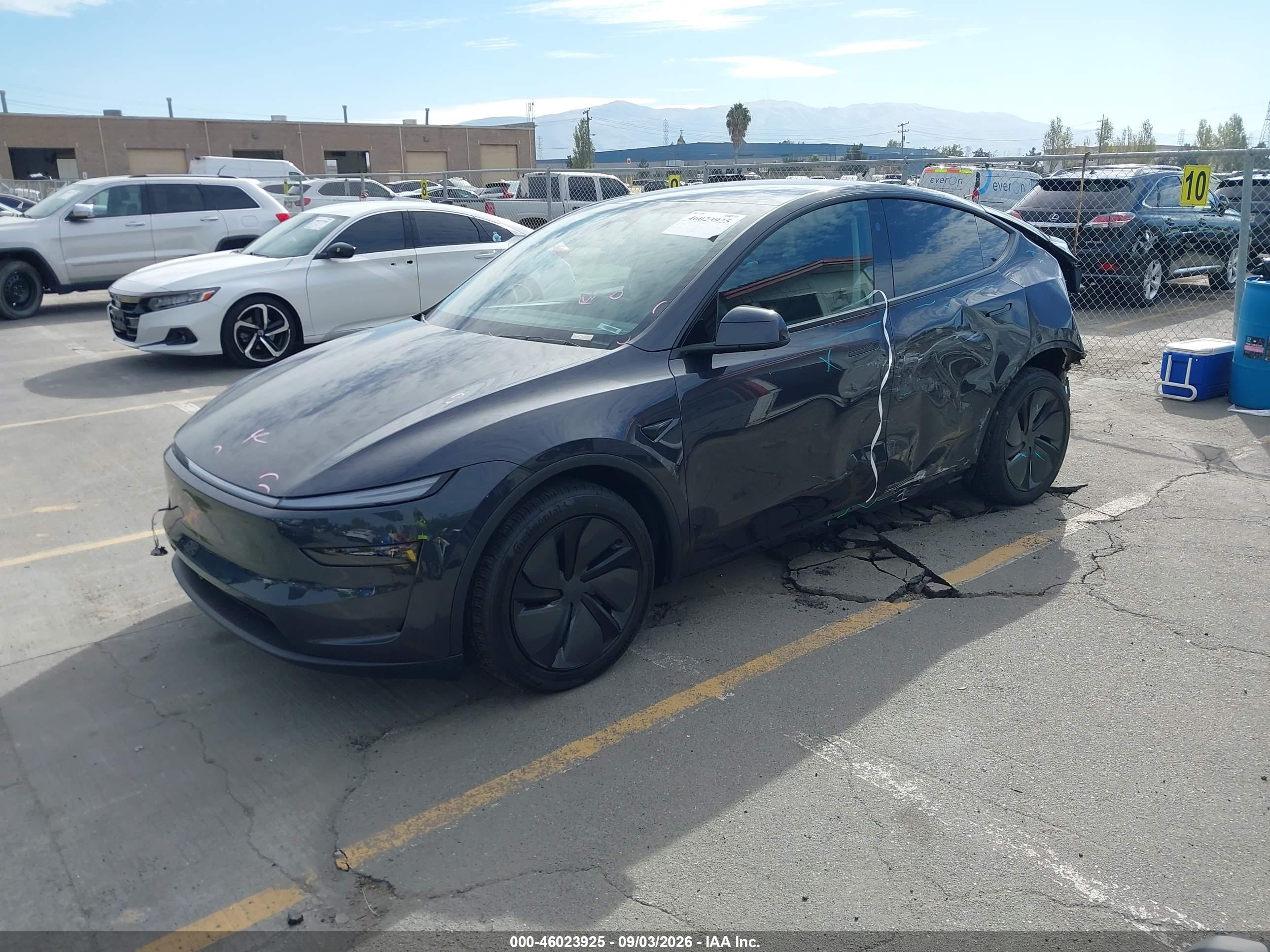 2026 TESLA MODEL Y — I2