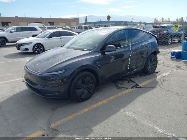 2026 TESLA MODEL Y — I2