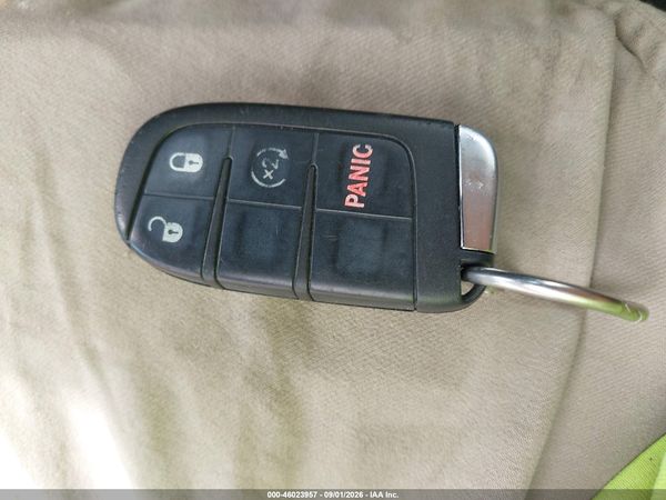 2016 JEEP RENEGADE LATITUDE — I11