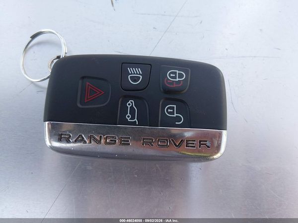 2012 LAND ROVER RANGE ROVER EVOQUE PURE PLUS — I11