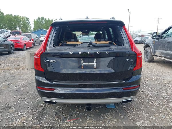 2018 VOLVO XC90 T6 MOMENTUM — I119