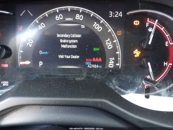 2024 TOYOTA RAV4 XLE PREMIUM — I118